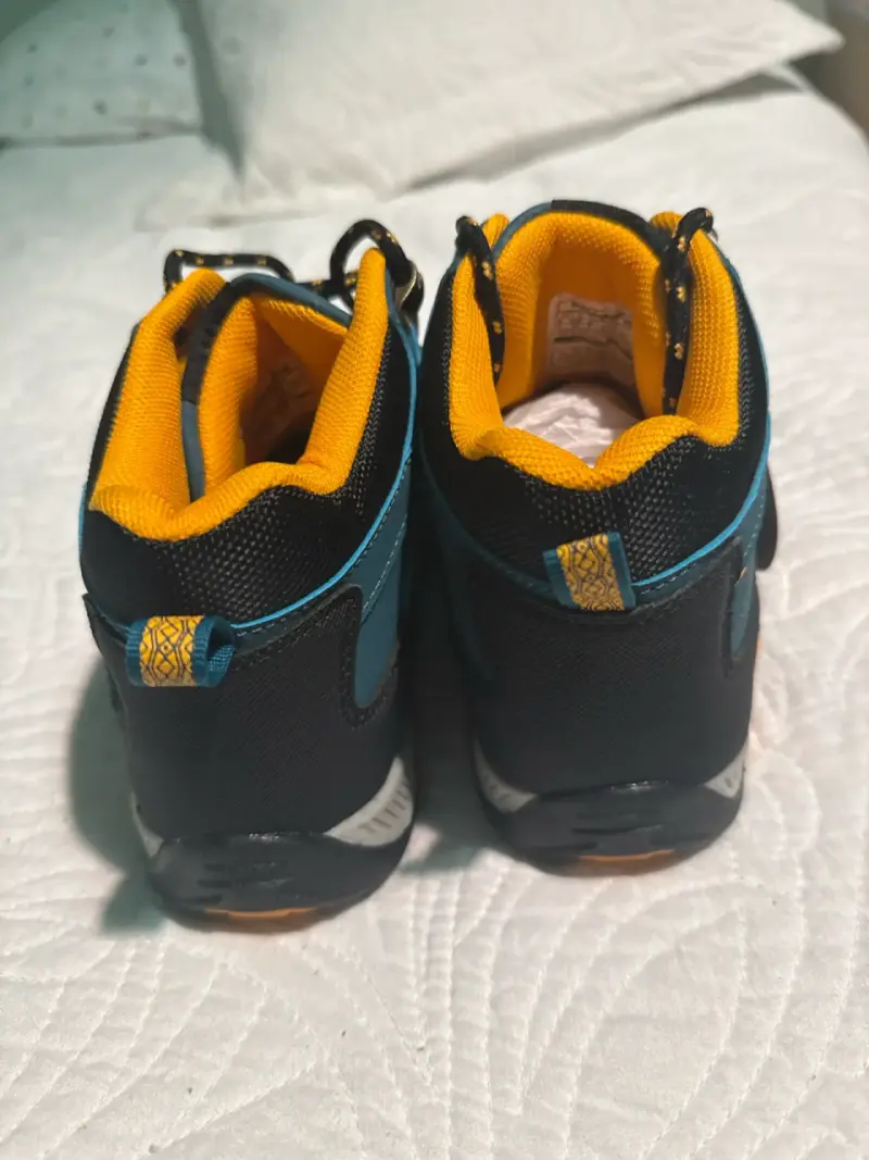 Botas infantiles azul y amarillo - 4