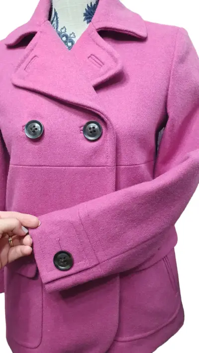 Chaqueta de lana rosada - miniatura 4