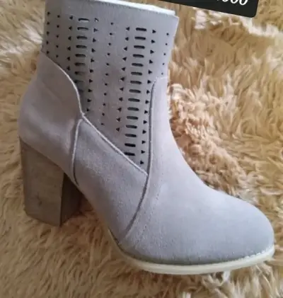 Botines color palo rosa y celeste con tacón grueso - miniatura 1