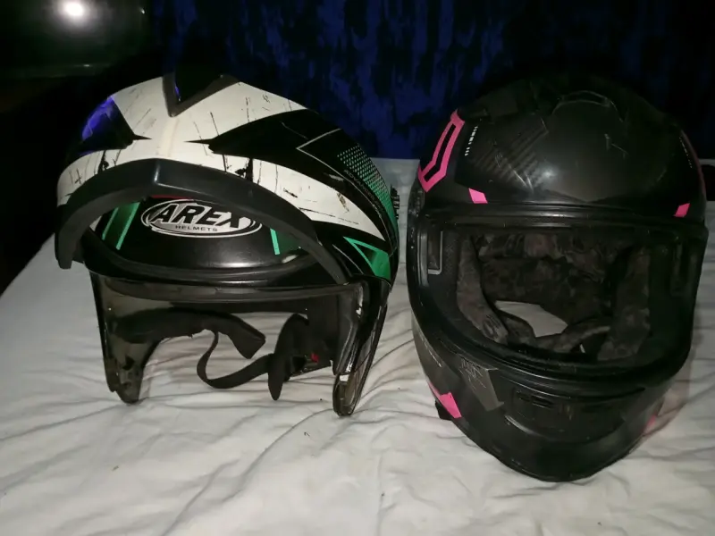 Casco moto bicolor seguridad - 3