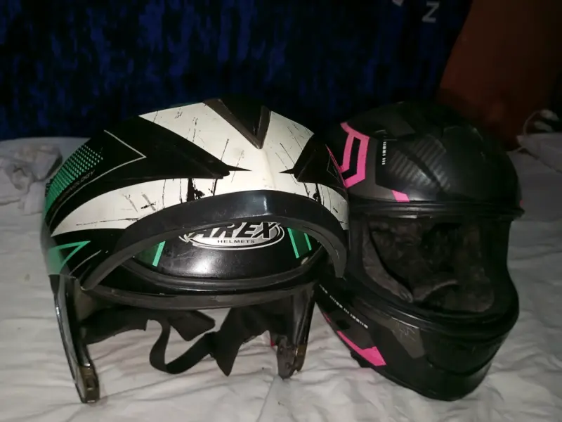 Casco moto bicolor seguridad - 4