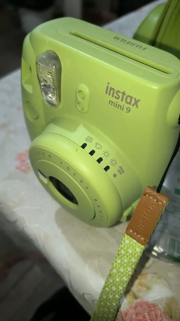 Cámara Fujifilm Instax Mini 9 verde - 4