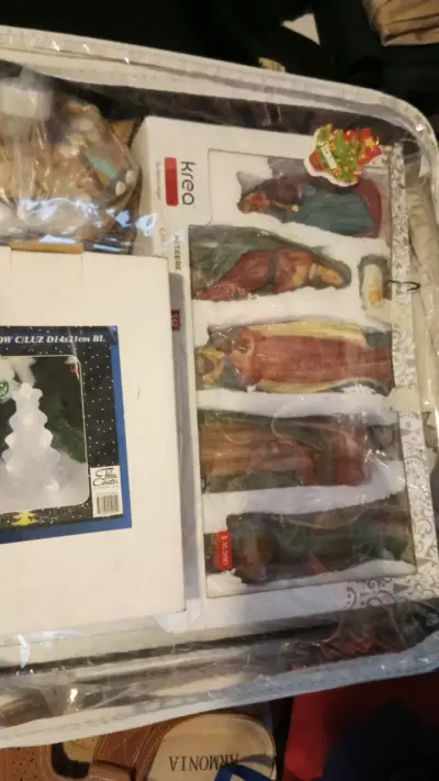 Pesebre de figuras Krea - miniatura 1