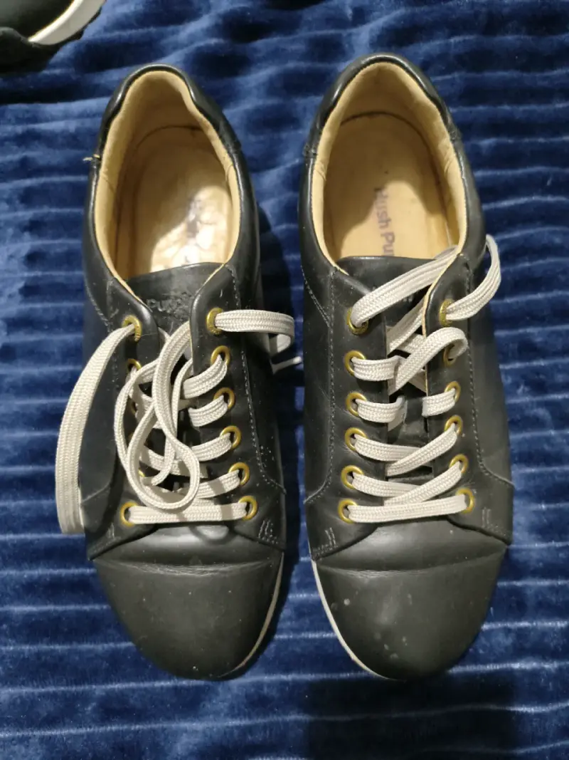 Zapatillas negras casuales - 1
