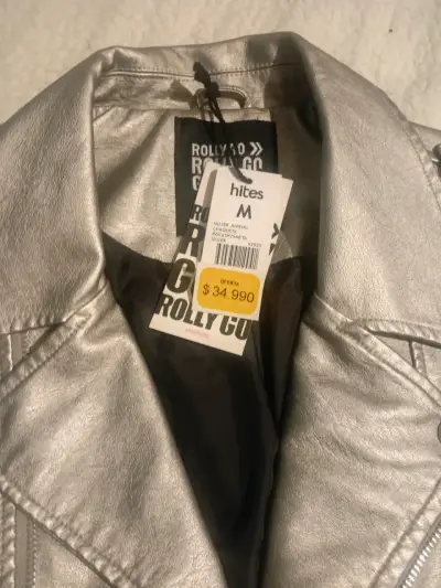 Chaqueta plateada metalizada Talla M Nueva - miniatura 4