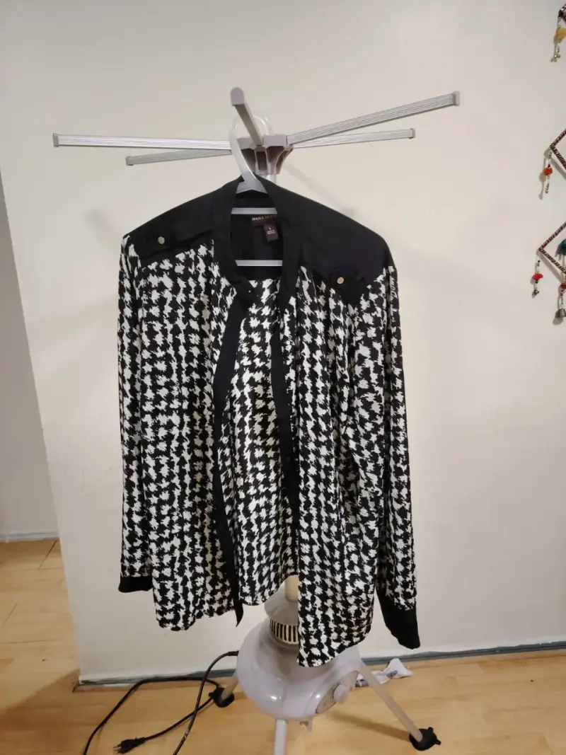 Bluza blanco y negro estilo pata de gallo