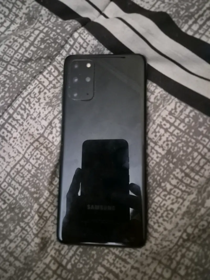 Teléfono Samsung Galaxy S20 plus en buen estado - 3