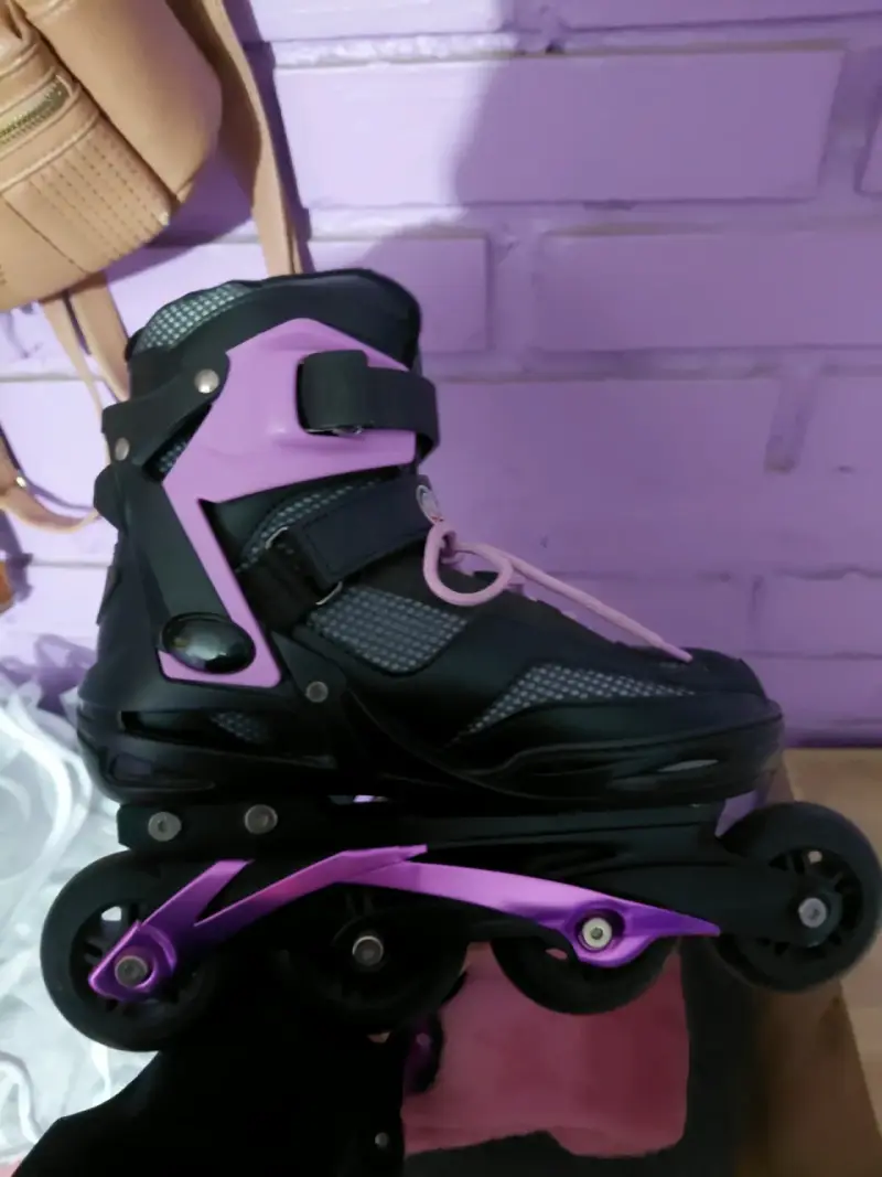 Patines en línea negros con morado - 2