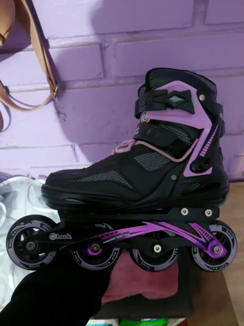 Patines en línea negros con morado - 3
