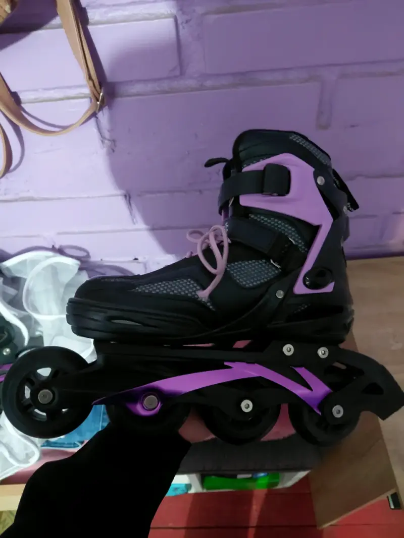 Patines en línea negros con morado - 5