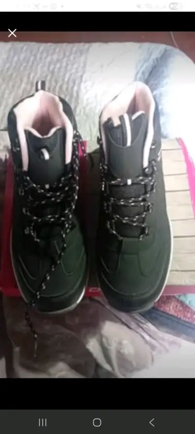 Botas de trekking negras - miniatura 2