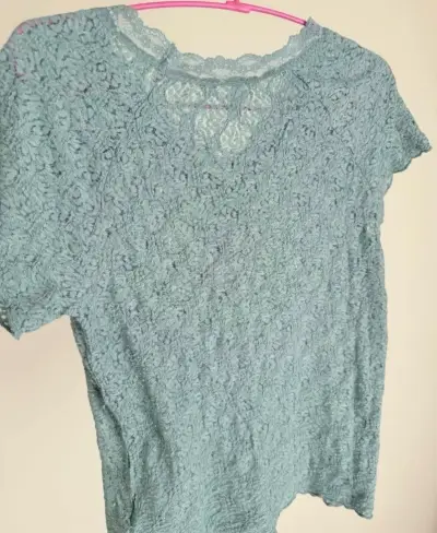 Polera encaje azul - miniatura 3