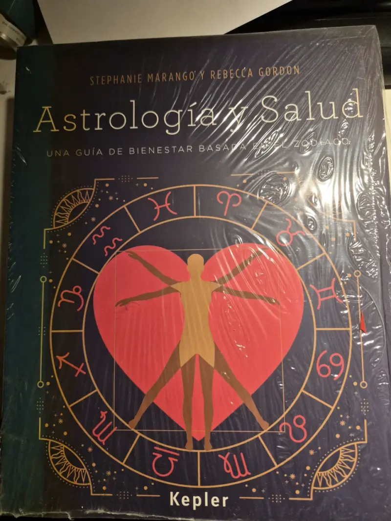 Libro Astrología y Salud nuevo - 1