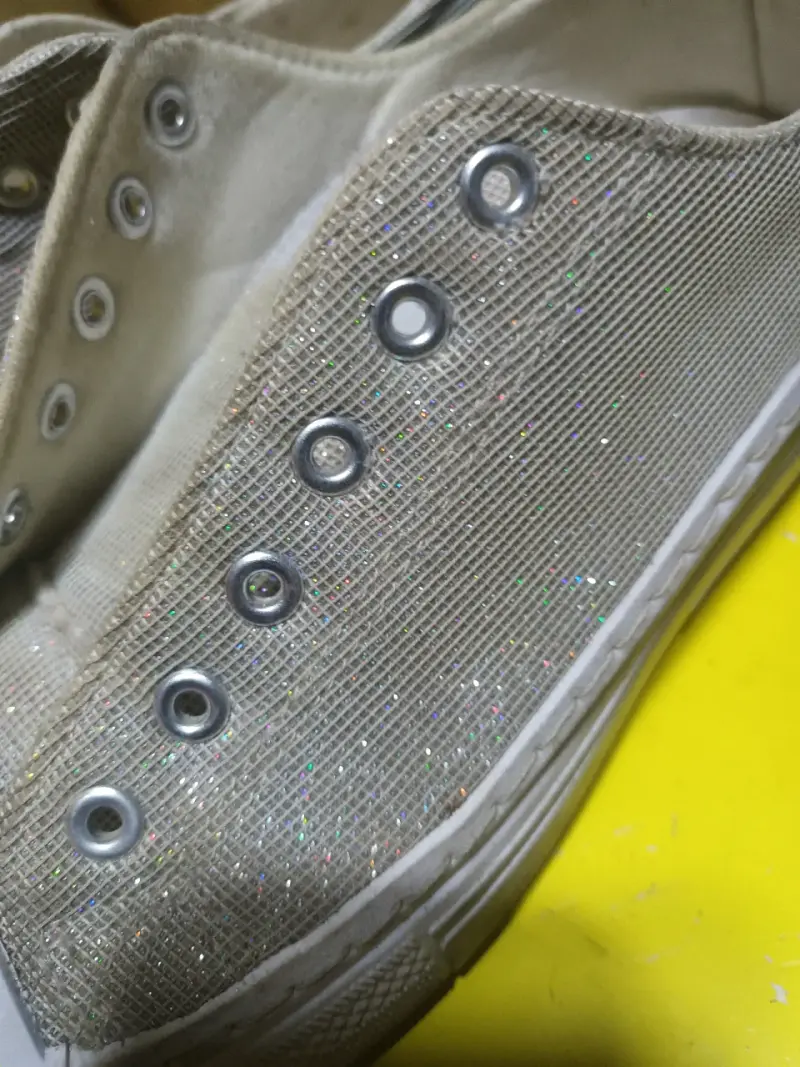 Zapatillas brillantes sin agujetas - 2