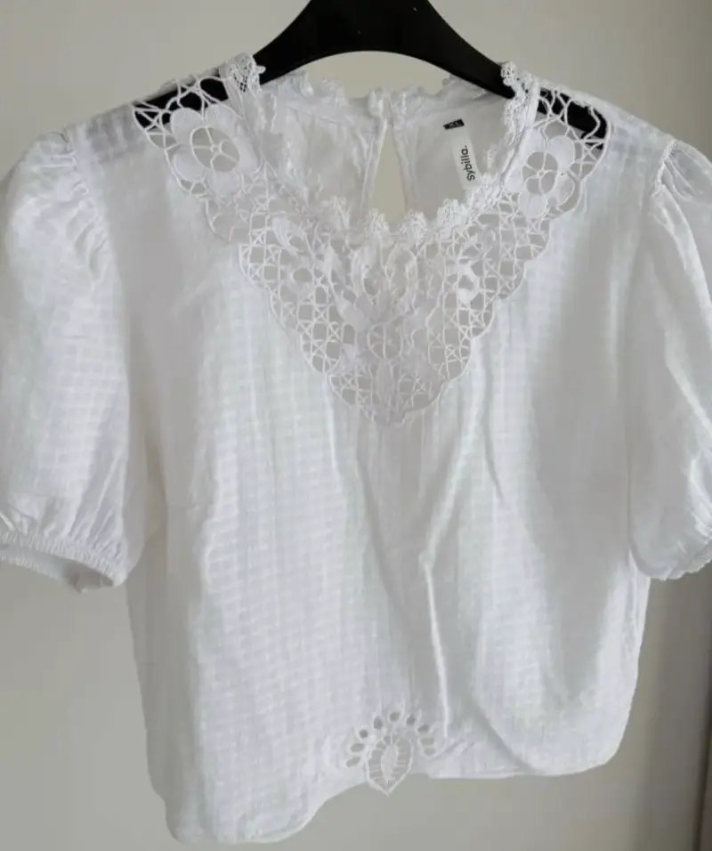 Blusa blanca encaje - 1
