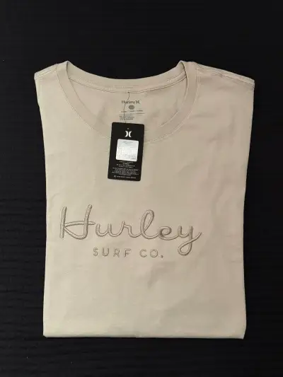 Polera negra Hurley nueva - miniatura 3