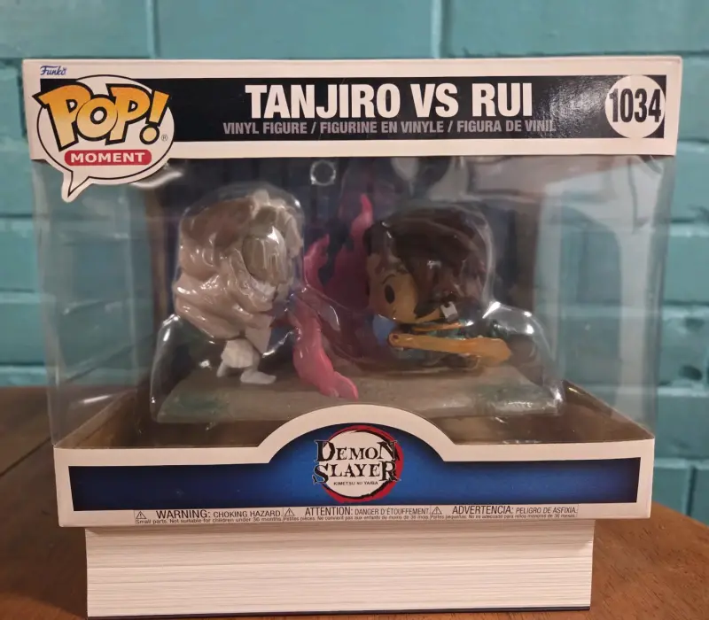Figura Pop Tanjiro vs Rui - 1