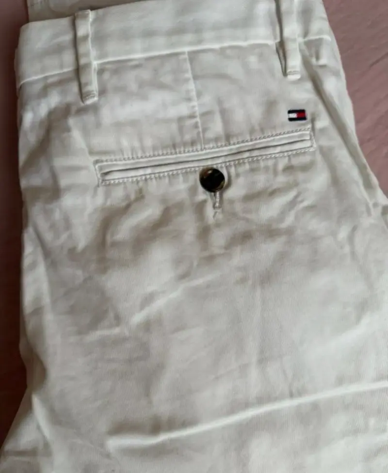 Pantalones blancos Tommy Hilfiger - 1