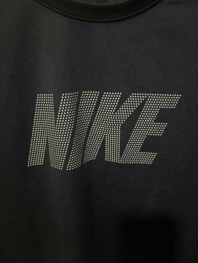 Polera deportiva negra Nike - miniatura 2