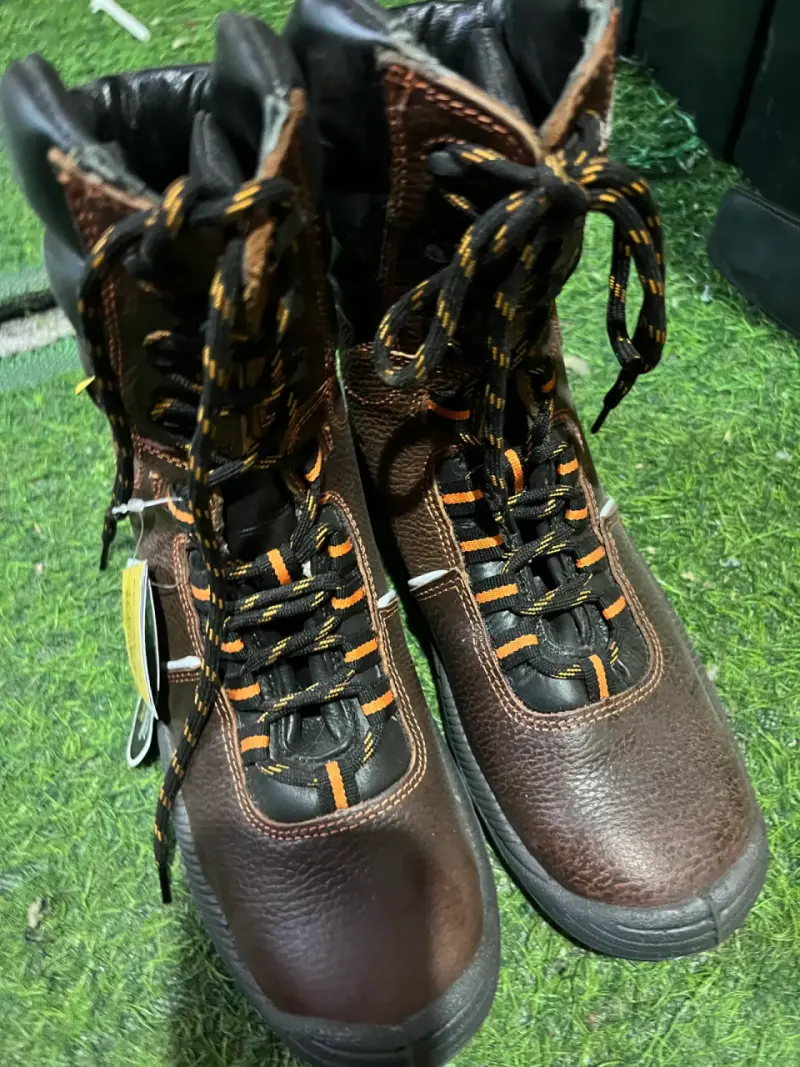 Botas de cuero cafe - 3