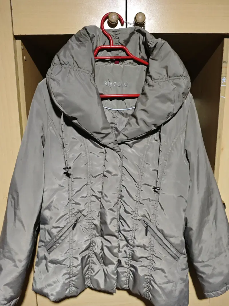Chaqueta gris acolchada Biaggini
