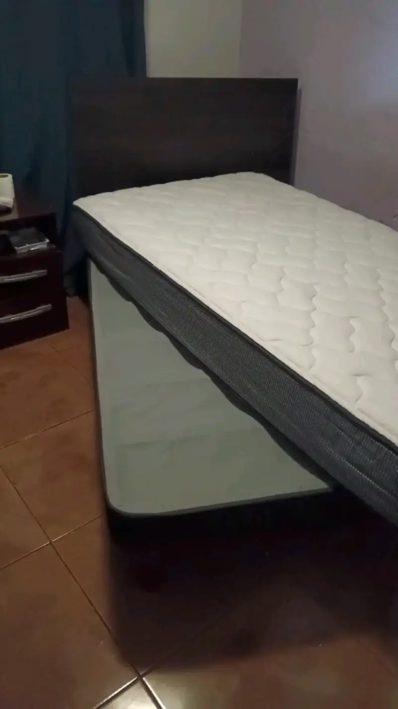 Cama individual con colchón - 2