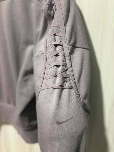 Poleron Nike - miniatura 2