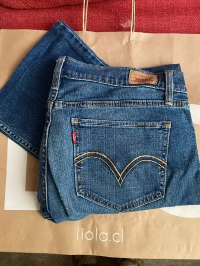 Abrigo, blazer, zapatos, jeans - miniatura 4