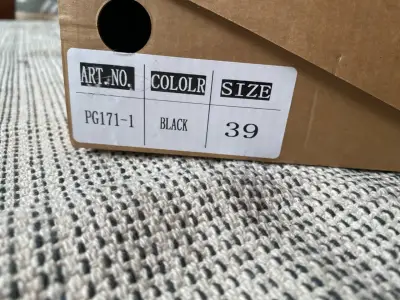 Zapatillas negras - miniatura 4
