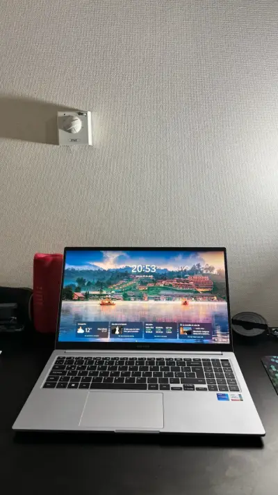 Galaxy Book4 I5 15.6" 512Gb 16Gb Ram Samsung - miniatura 1