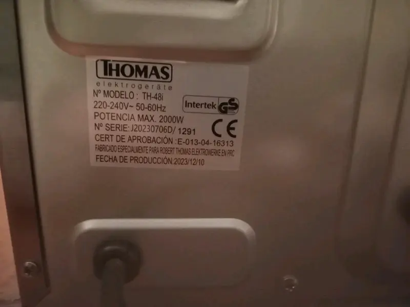Horno eléctrico acero inox. marca Thomas TH-48i - 4