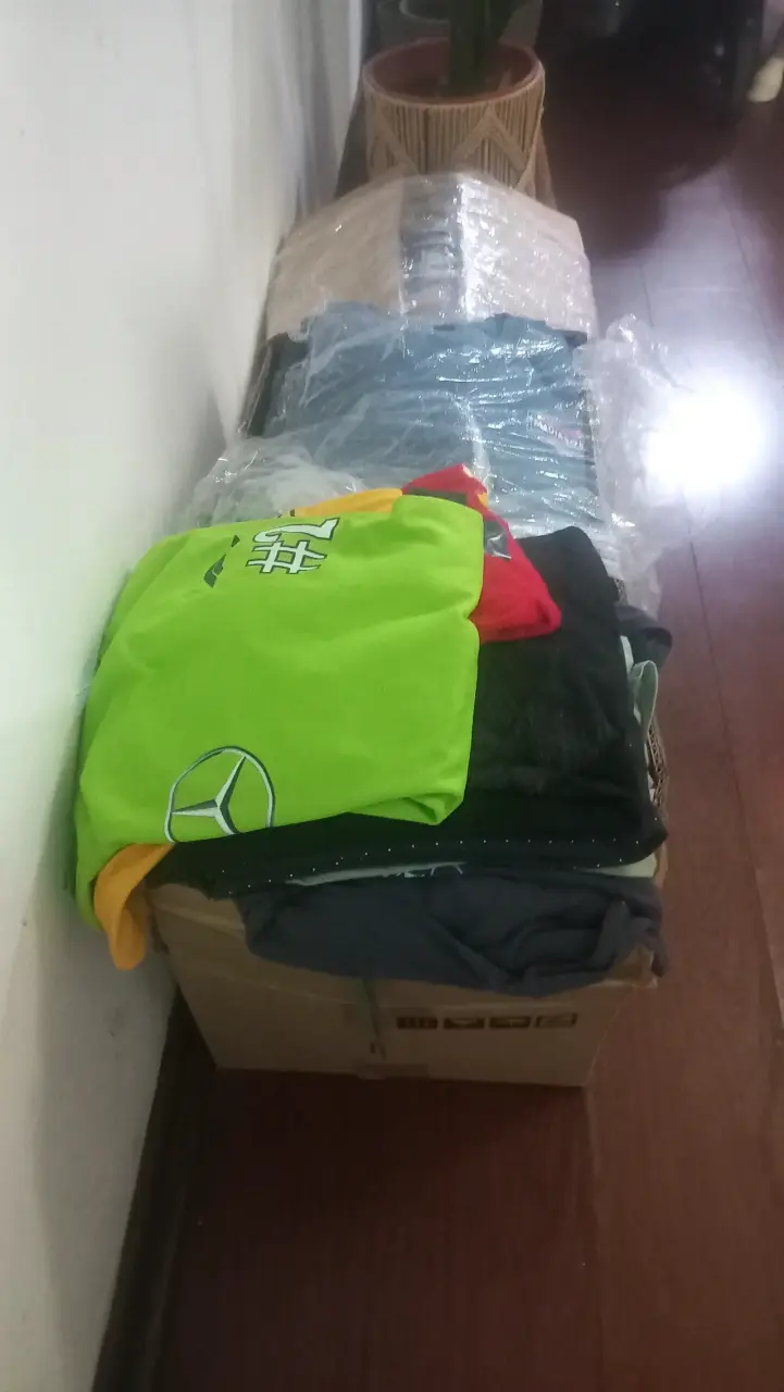 Lote de poleras diversas - 3