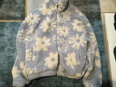 Ropa juvenil - miniatura 1