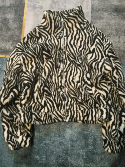 Ropa juvenil - miniatura 2