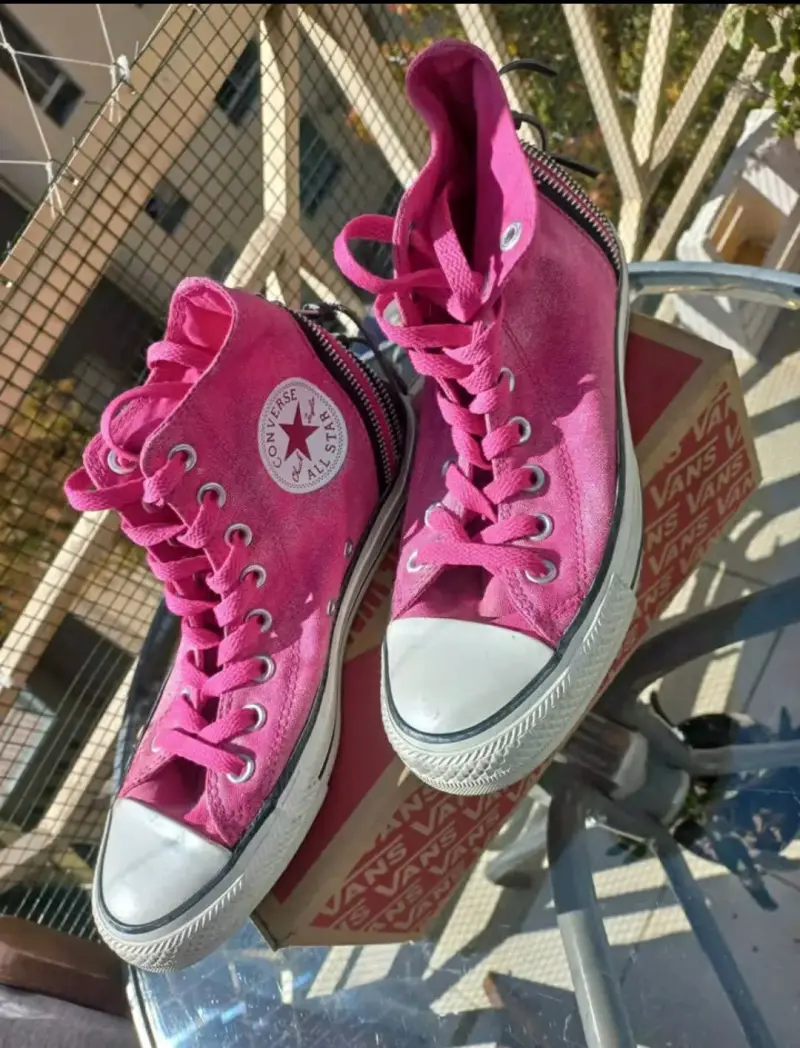 Zapatillas Converse rosadas - 1