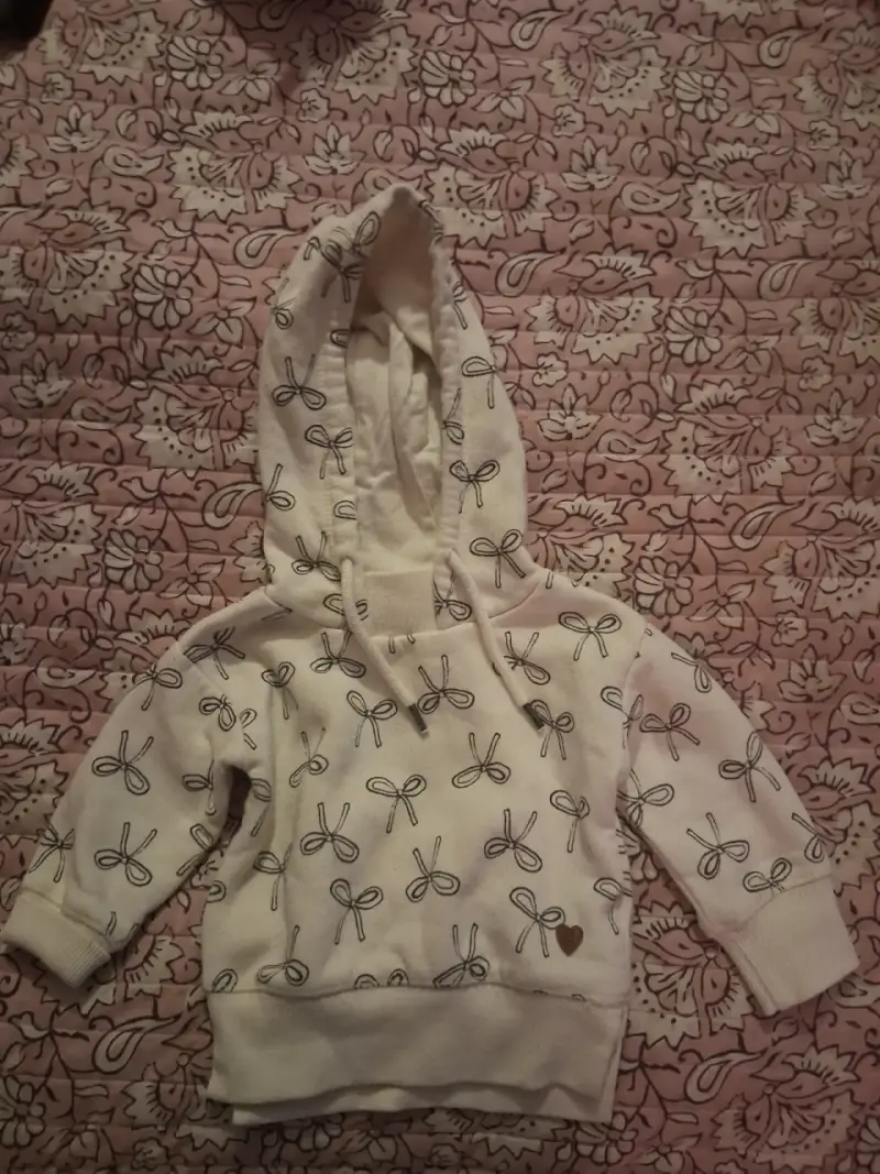 Polerón infantil con capucha beige - 1