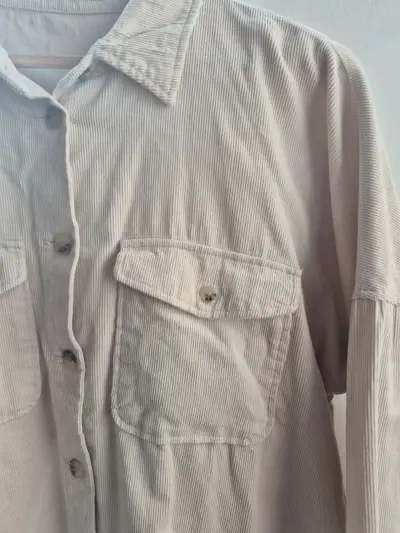 Camisa beige mujer - miniatura 3