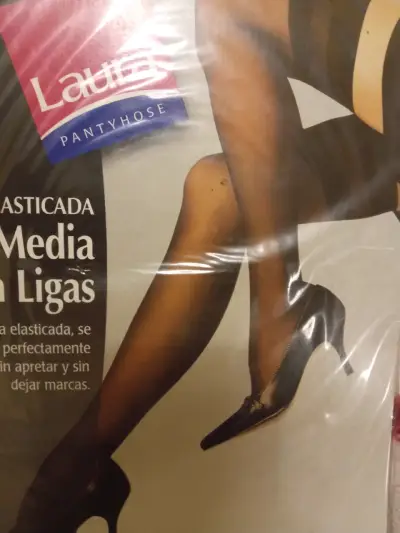 Pantimedia negra con ligas - miniatura 1