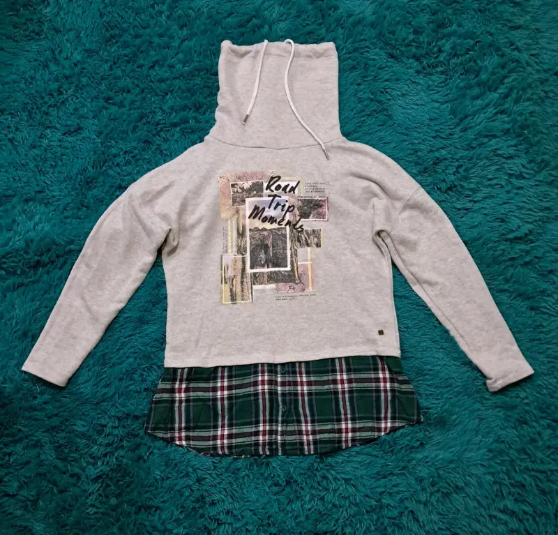 Polerón con diseño de camisa la terminación - 1