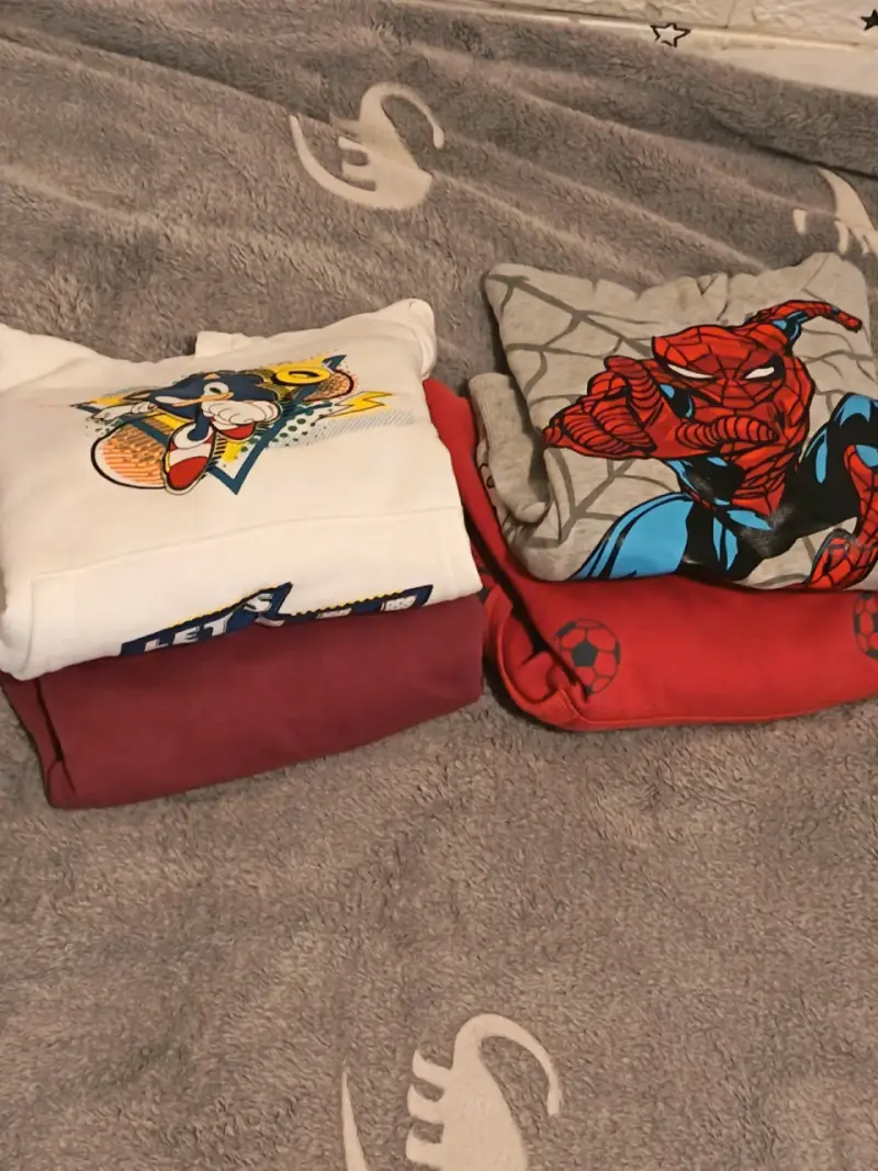 Polerones infantiles con diseño - 1