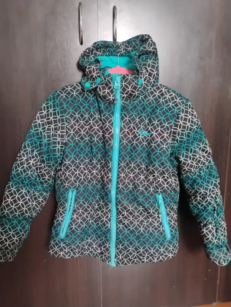 Chaqueta de invierno colores para niña