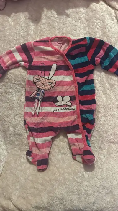 Body bebé blanco con estampados - miniatura 2