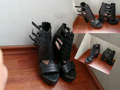 Sandalias negras de tacón alto - miniatura 1