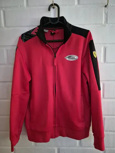 Buzo rojo Scuderia Ferrari - miniatura 1