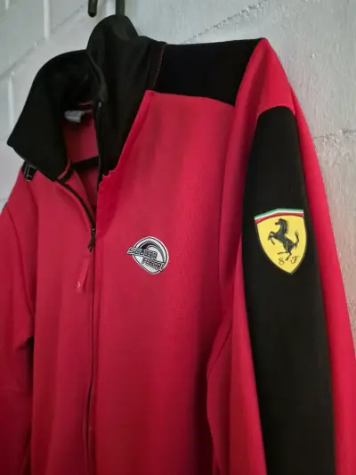 Buzo rojo Scuderia Ferrari - miniatura 4