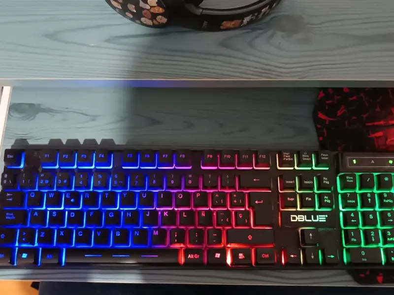 Teclado mecánico RGB DBlue - 1