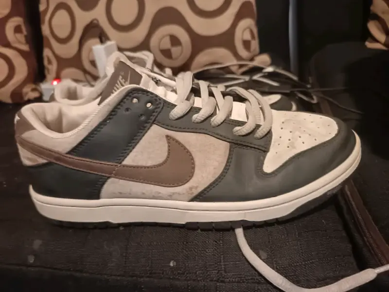 Zapatillas Nike gris y blanco - 2