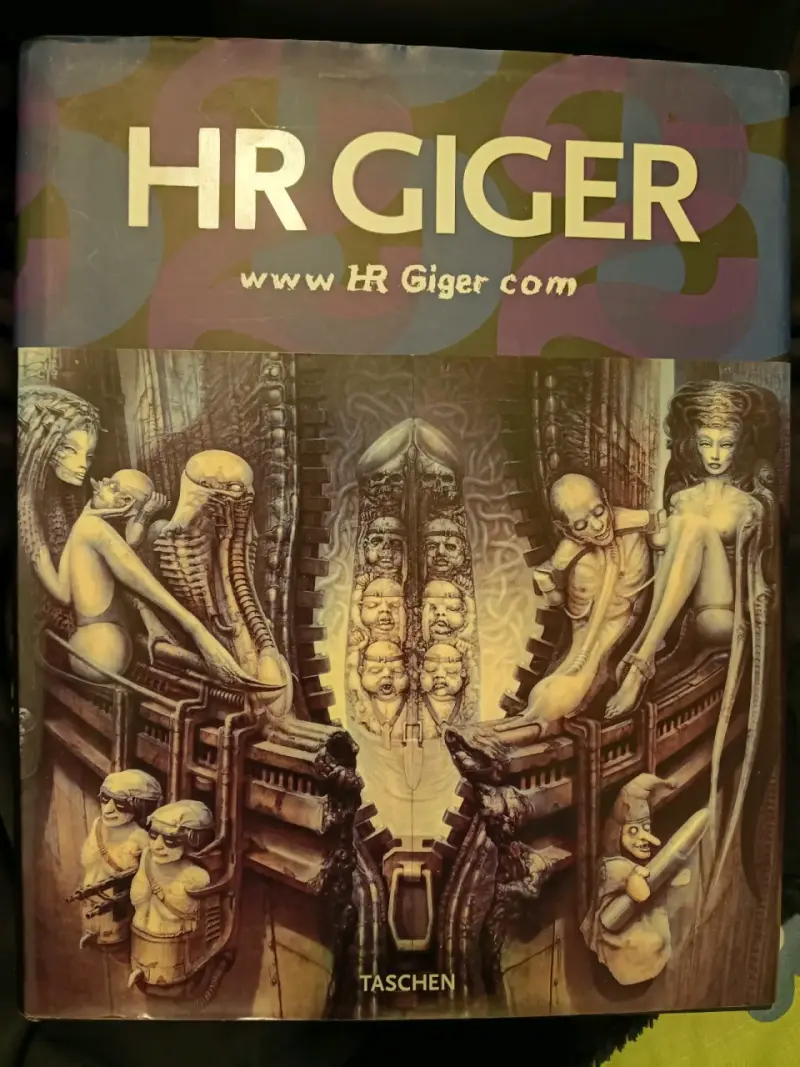 Libro HR Giger - 1