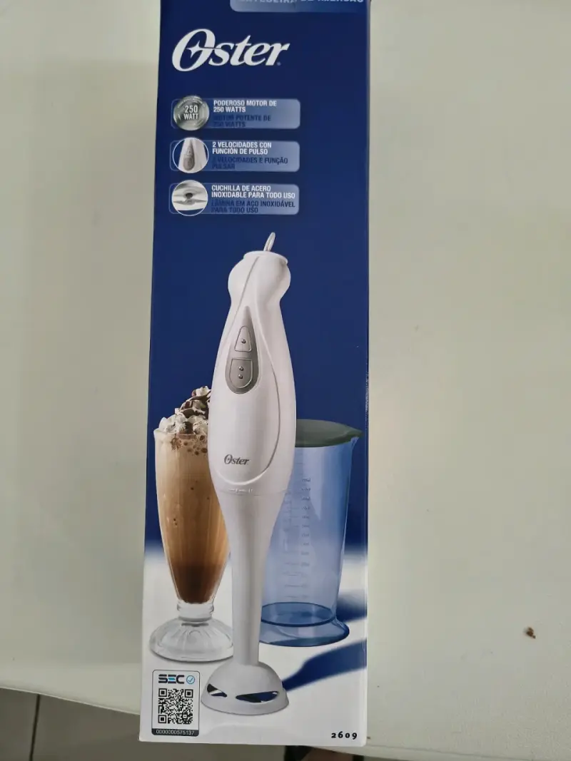 Mezclador de mano Oster - 3