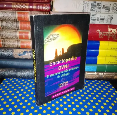 Enciclopedia Ovni  - Sara Cavallé - miniatura 1